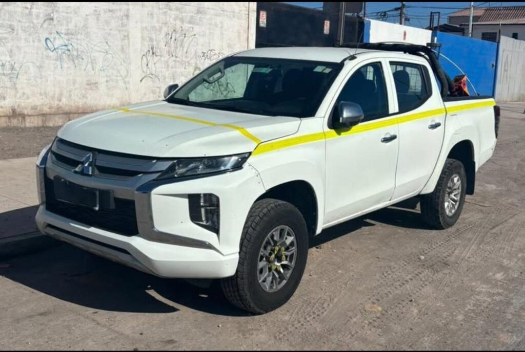 CAMIONETA 4X2