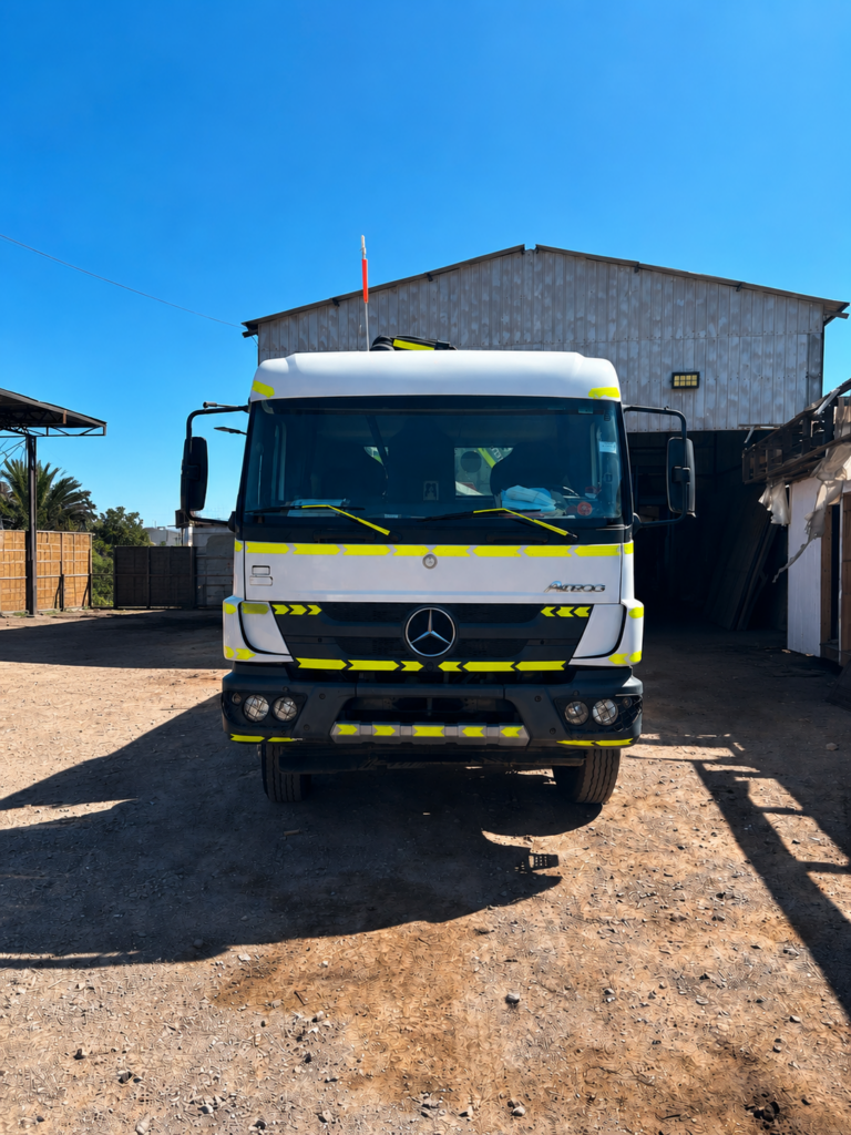 Camion pluma